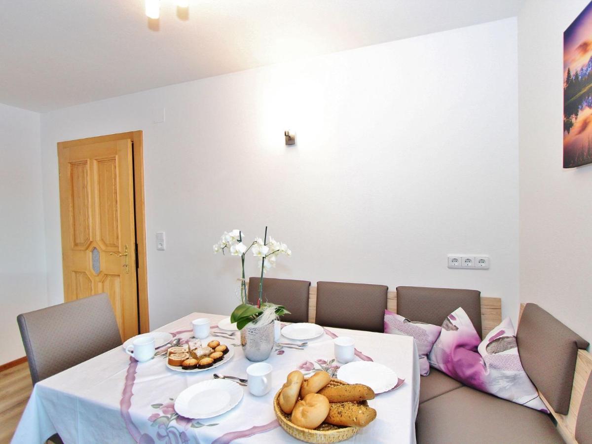 Cozy Apartment With Mountain Views Wald im Pinzgau Luaran gambar