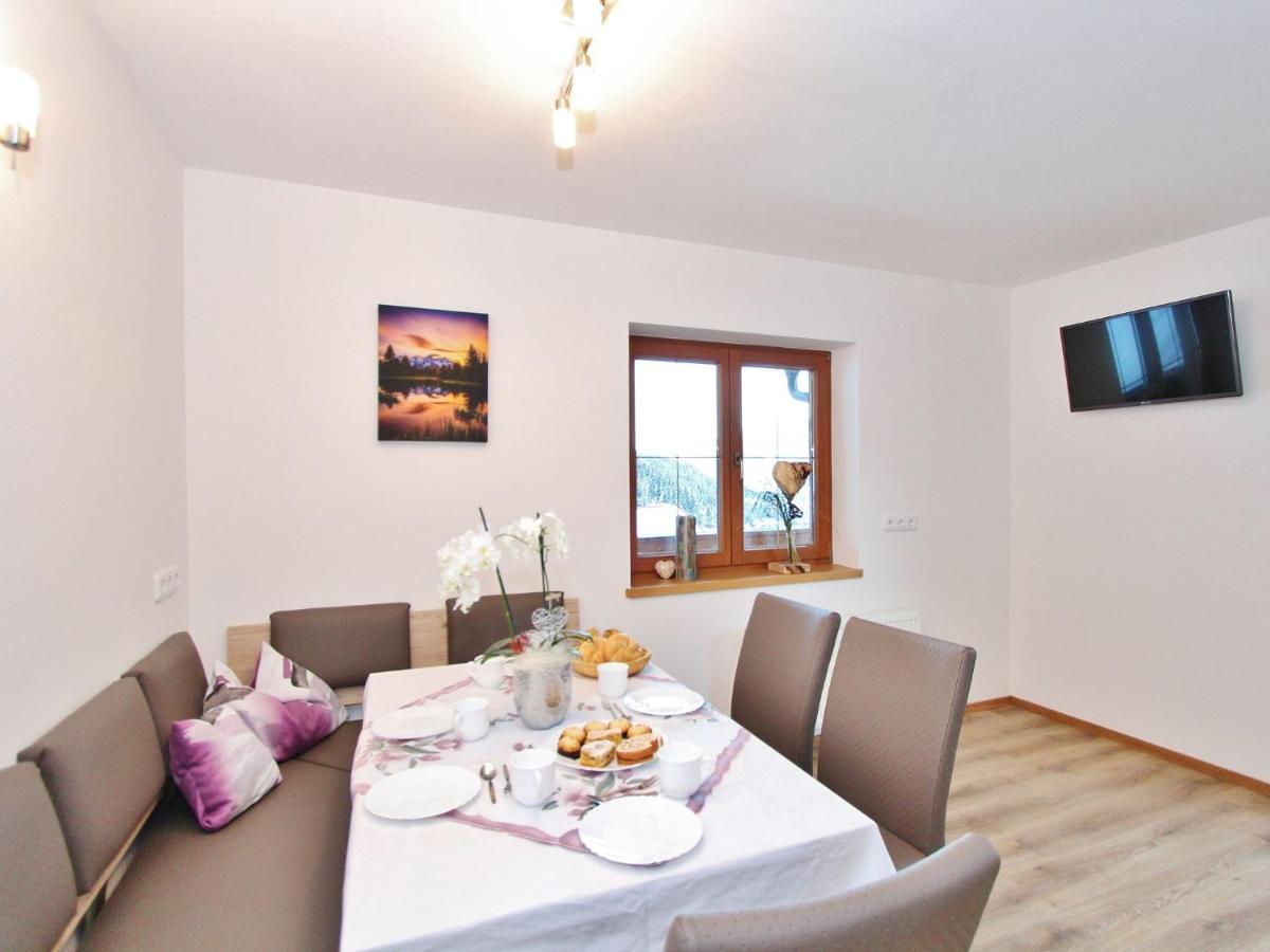 Cozy Apartment With Mountain Views Wald im Pinzgau Luaran gambar